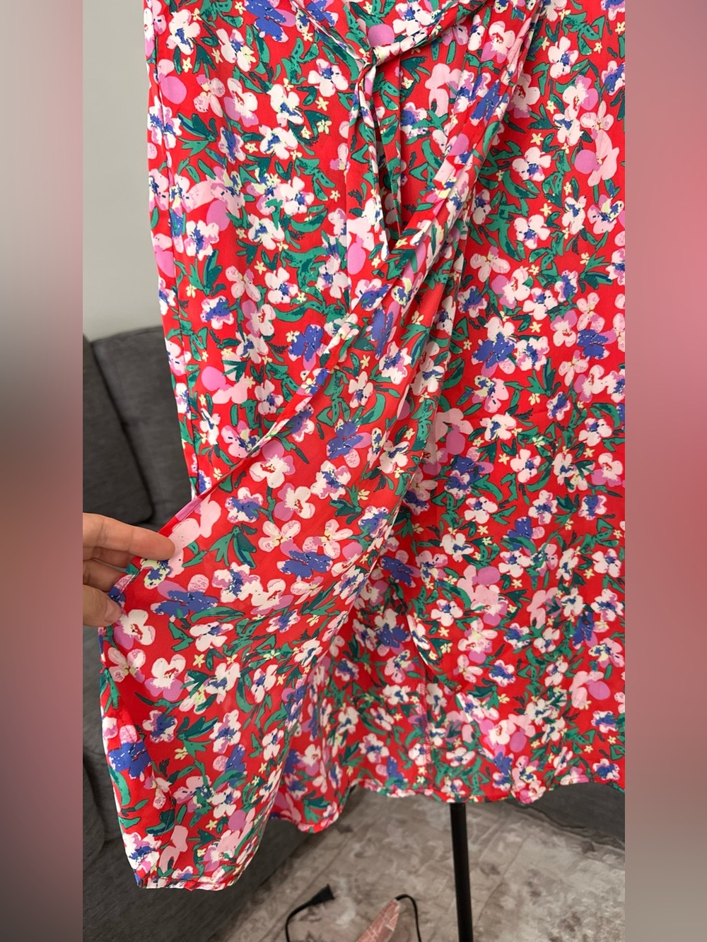 Kelly Renee Satin Floral Print Faux Wrap Midi Skirt – Size M - Picture 9 of 12